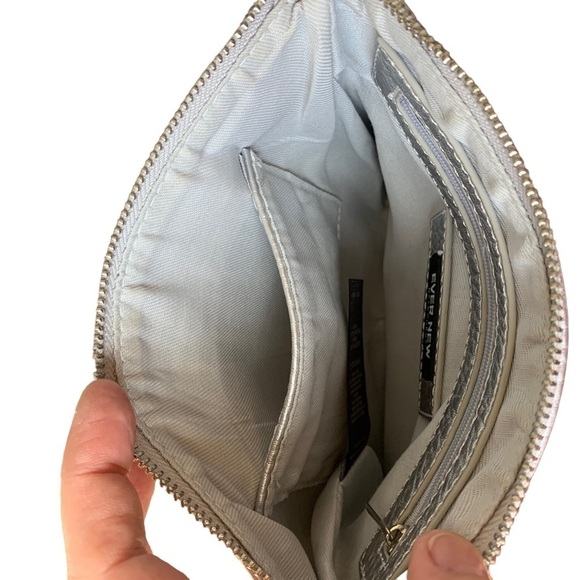 Ever New Metallic Silver Wristlet Clutch Zipper Tassel - Picture 3 of 7